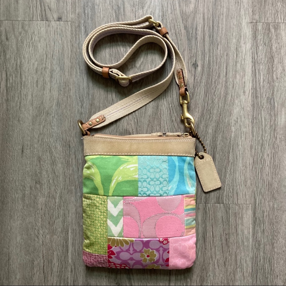 Coach Crossbody Tan Signature Multi Color Bag
